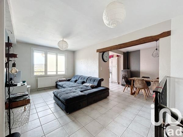 Maison traditionnelle 4 pièces de 105 m² à Châtillon-sur-Marne (51700)