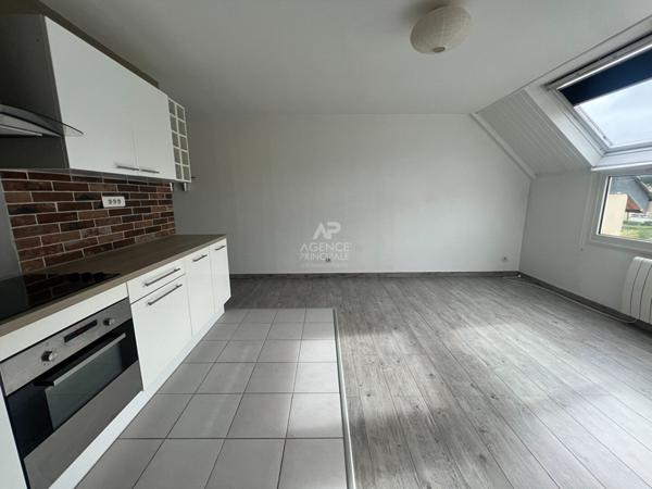 À vendre : Appartement 2 pièces à Pontoise - Secteur Hermitage €155 000 ** - Référence 11067