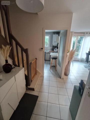 Location - Appartement Bourg-en-Bresse 01000 83 m 2