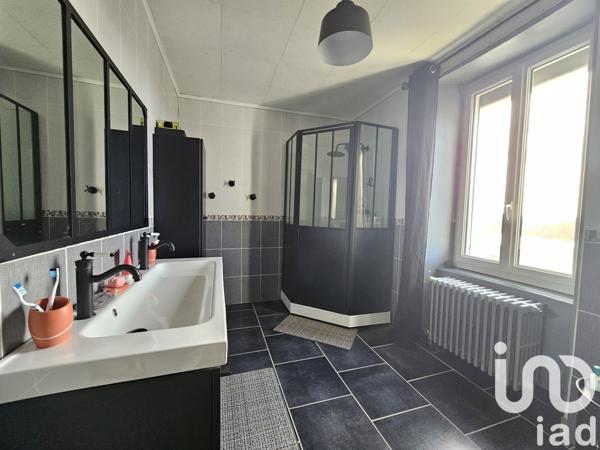 Maison à vendre 8 pièces 163 m² Séreilhac