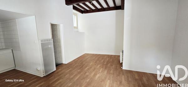 Location studio 28 m² Paulhaguet