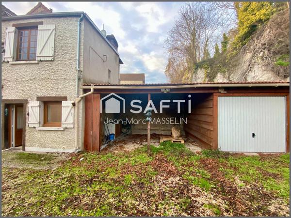 Maison centre ville 2 chambres, pas de vis à vis, entrée voitures, garage