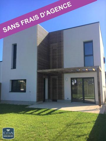 Maison à louer 4 pièces 104.6m²