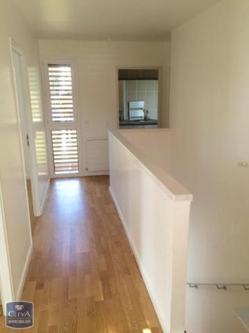 Maison à louer 4 pièces 104.6m²