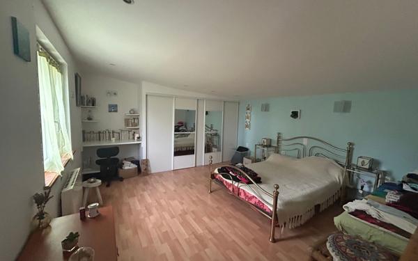 Maison à vendre    3 pièces •  Saint-Junien