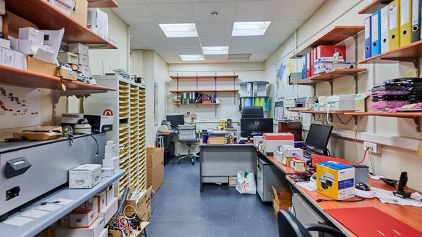 Local commercial Paris 11e - SAINTE-AMBROISE / LA ROQUETTE