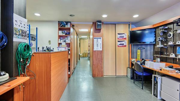 Local commercial Paris 11e - SAINTE-AMBROISE / LA ROQUETTE