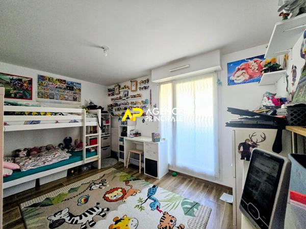Appartement 3 pièces, 2 chambres à 5 minutes de la gare d'ARGENTEUIL 229 000 € **  - Référence  4583