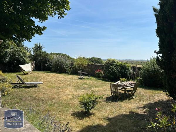 Maison à louer 5 pièces 217.12m²