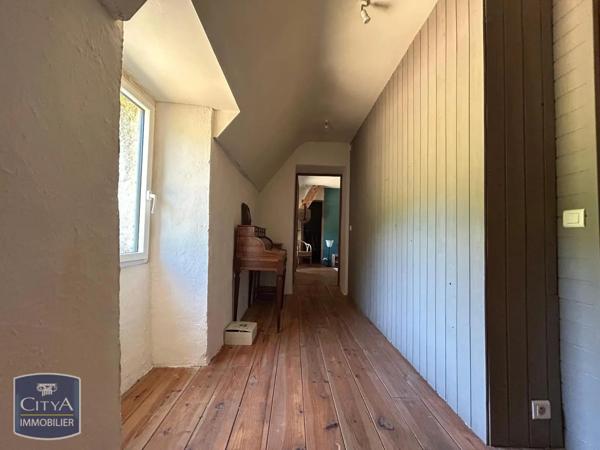 Maison à louer 5 pièces 217.12m²