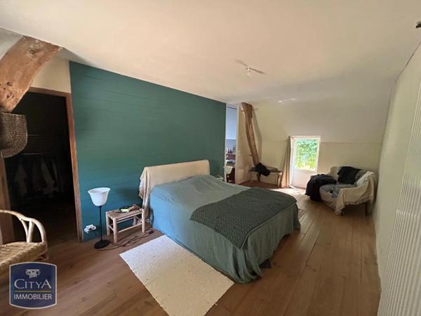 Maison à louer 5 pièces 217.12m²