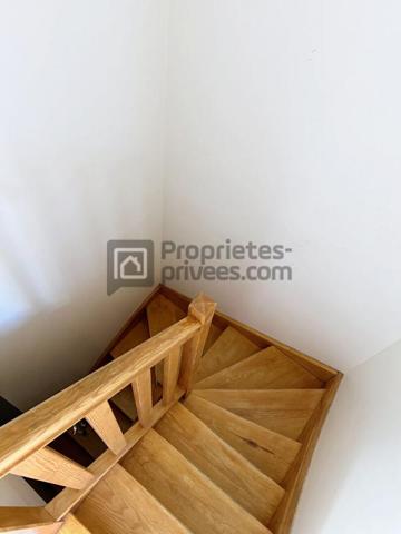 Appartement duplex, trois chambres, balcon