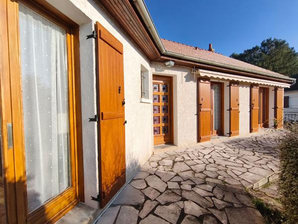 Pavillon Nevers 3 chambres, sous-sol total, Quartier Les Montapins, Résidentiel, Proche Hôpital, 2 heures de Paris