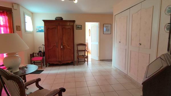 Pavillon Nevers 3 chambres, sous-sol total, Quartier Les Montapins, Résidentiel, Proche Hôpital, 2 heures de Paris