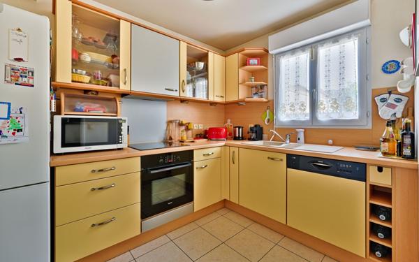 Maison à vendre    5 pièces • 85,58 m2 Crosne