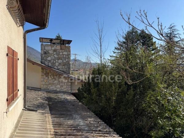 Immeuble à vendre GEX (01)