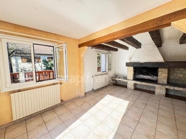 Immeuble à vendre GEX (01)