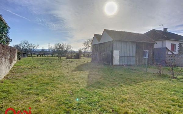 Terrain à vendre    Montmarault