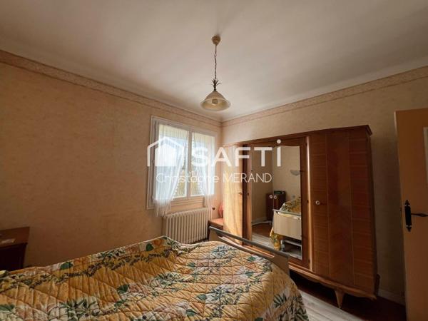 Dans le centre de DANGE SAINT ROMAIN