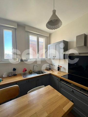 Location 3 Pieces 79 80000 Amiens 25 1685 01 0040