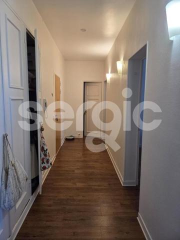 Location 3 Pieces 79 80000 Amiens 25 1685 01 0040