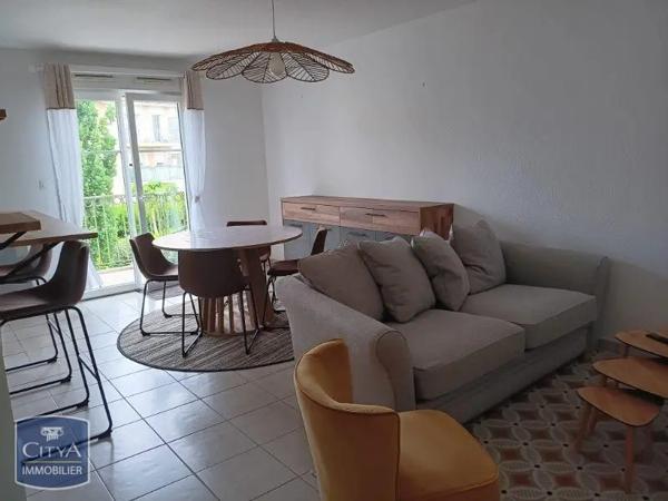 Appartement à louer 3 pièces 63.76m² Marmande (47200)