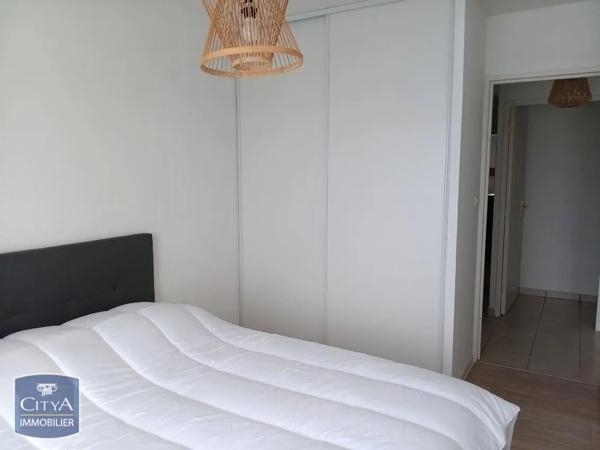 Appartement à louer 3 pièces 63.76m² Marmande (47200)
