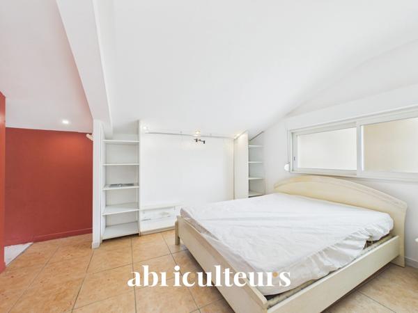Maison de plain-pied de 140 m² 4 chambres -5 parking Saint-Jean-de-Boiseau (44640)
