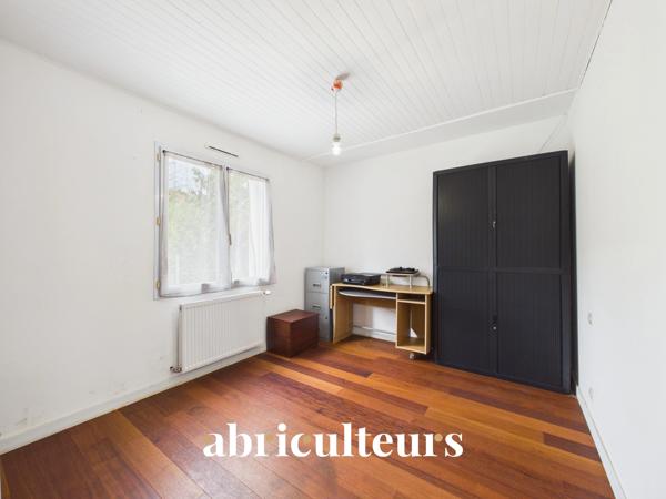 Maison de plain-pied de 140 m² 4 chambres -5 parking Saint-Jean-de-Boiseau (44640)