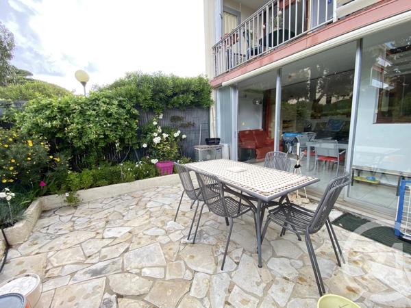 Appartement F2 à vendre  2 pièces - 40,68 m 2   COGOLIN  - 83