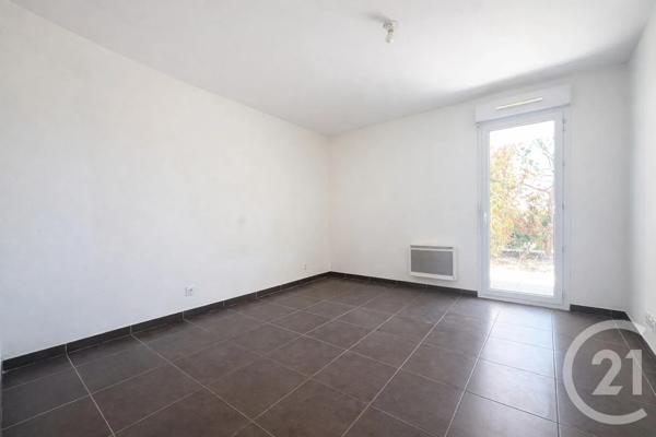 Appartement F2 à vendre  2 pièces - 40,68 m 2   COGOLIN  - 83