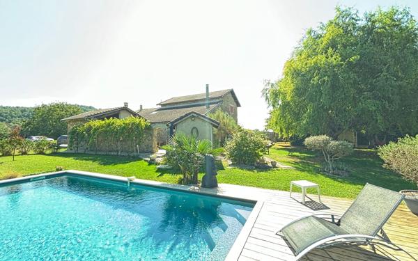 Maison à vendre    8 pièces •  Clérieux