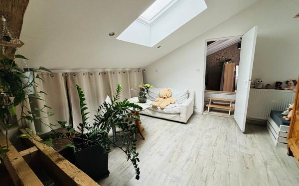 Maison à vendre    8 pièces •  Clérieux