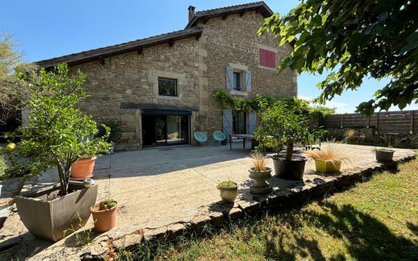 Maison à vendre    8 pièces •  Clérieux