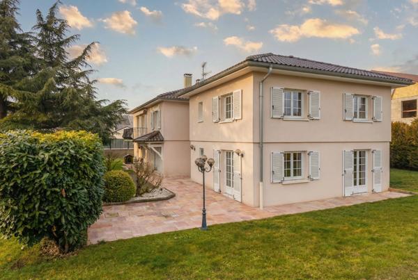 Maison à vendre 3 pièces CROZET (01)