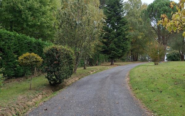 Maison à vendre    5 pièces •  Pont-de-Larn