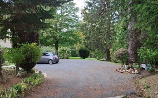 Maison à vendre    5 pièces •  Pont-de-Larn