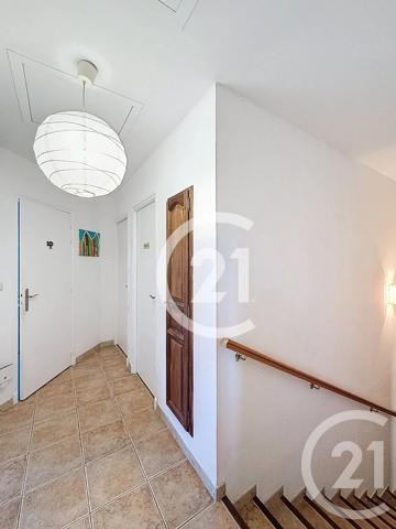 Maison à vendre  6 pièces - 160 m 2   ST MARTIN DE CRAU  - 13