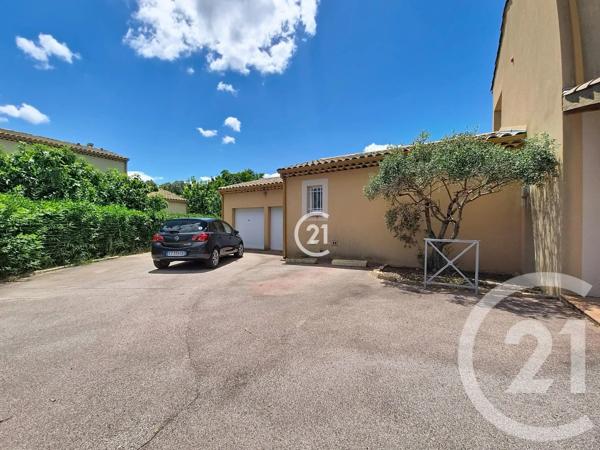 Maison à vendre  6 pièces - 160 m 2   ST MARTIN DE CRAU  - 13