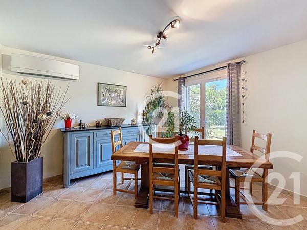 Maison à vendre  6 pièces - 160 m 2   ST MARTIN DE CRAU  - 13