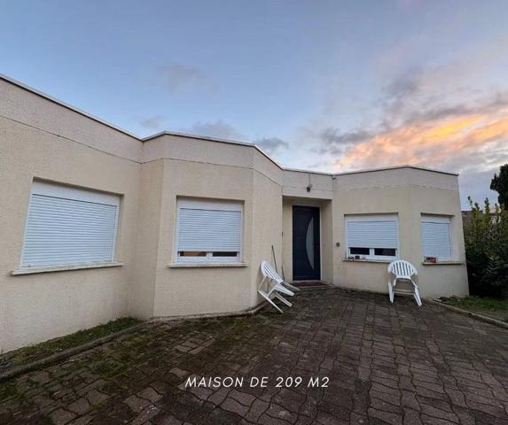 Ensemble immobilier exceptionnel – Hyper centre de Montereau-Fault-Yonne