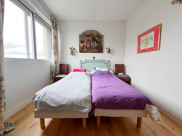 À vendre : Appartement 4 pièces avec garage à Angers - Place du Lycée
