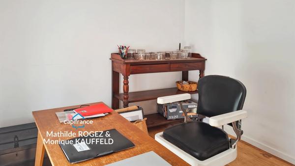 CUNLHAT – ENSEMBLE IMMOBILIER AVEC 2 MAISONS, JARDINS ET DÉPENDANCES – PROCHE GOLF