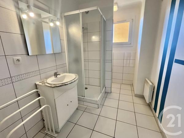 Appartement F2 à vendre  2 pièces - 45,31 m 2   ST CYR SUR MER  - 83
