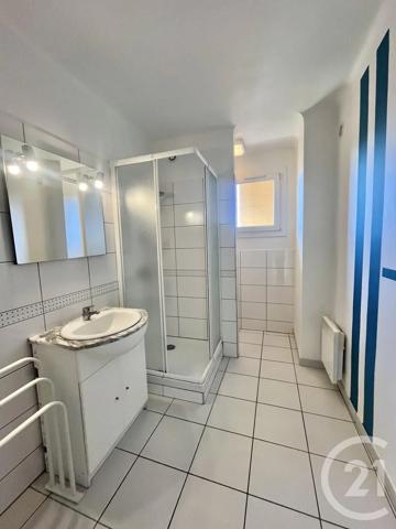 Appartement F2 à vendre  2 pièces - 45,31 m 2   ST CYR SUR MER  - 83