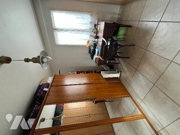 Beaucaire maison d'environ 121 m² sur un terrain clos et arboré de 834 m².