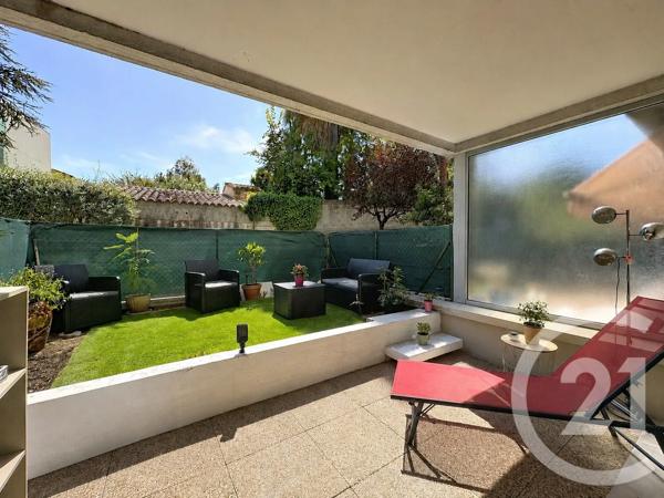 Appartement F2 à vendre  2 pièces - 51 m 2   VENCE  - 06