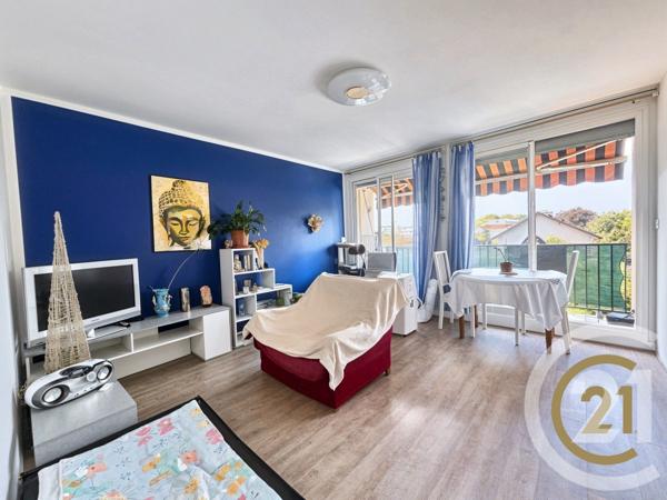 Appartement T3 à vendre  3 pièces - 61,03 m2 BRON - 69