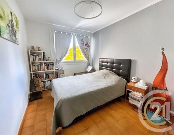 Appartement T3 à vendre  3 pièces - 61,03 m2 BRON - 69