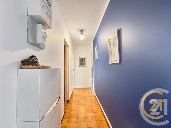 Appartement T3 à vendre  3 pièces - 61,03 m2 BRON - 69